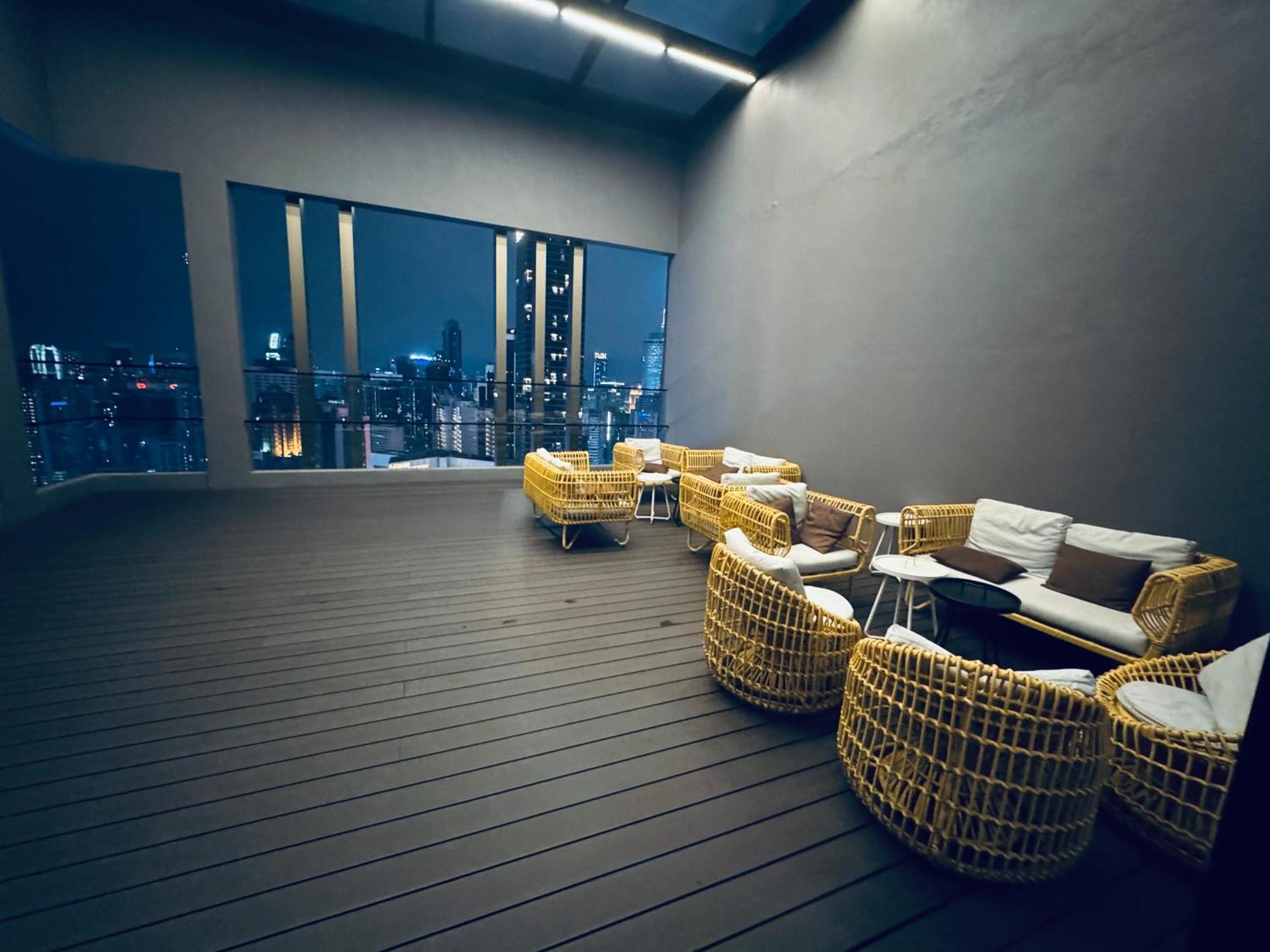 Luxury Suites At Axon Residence Kuala Lumpur Exterior foto