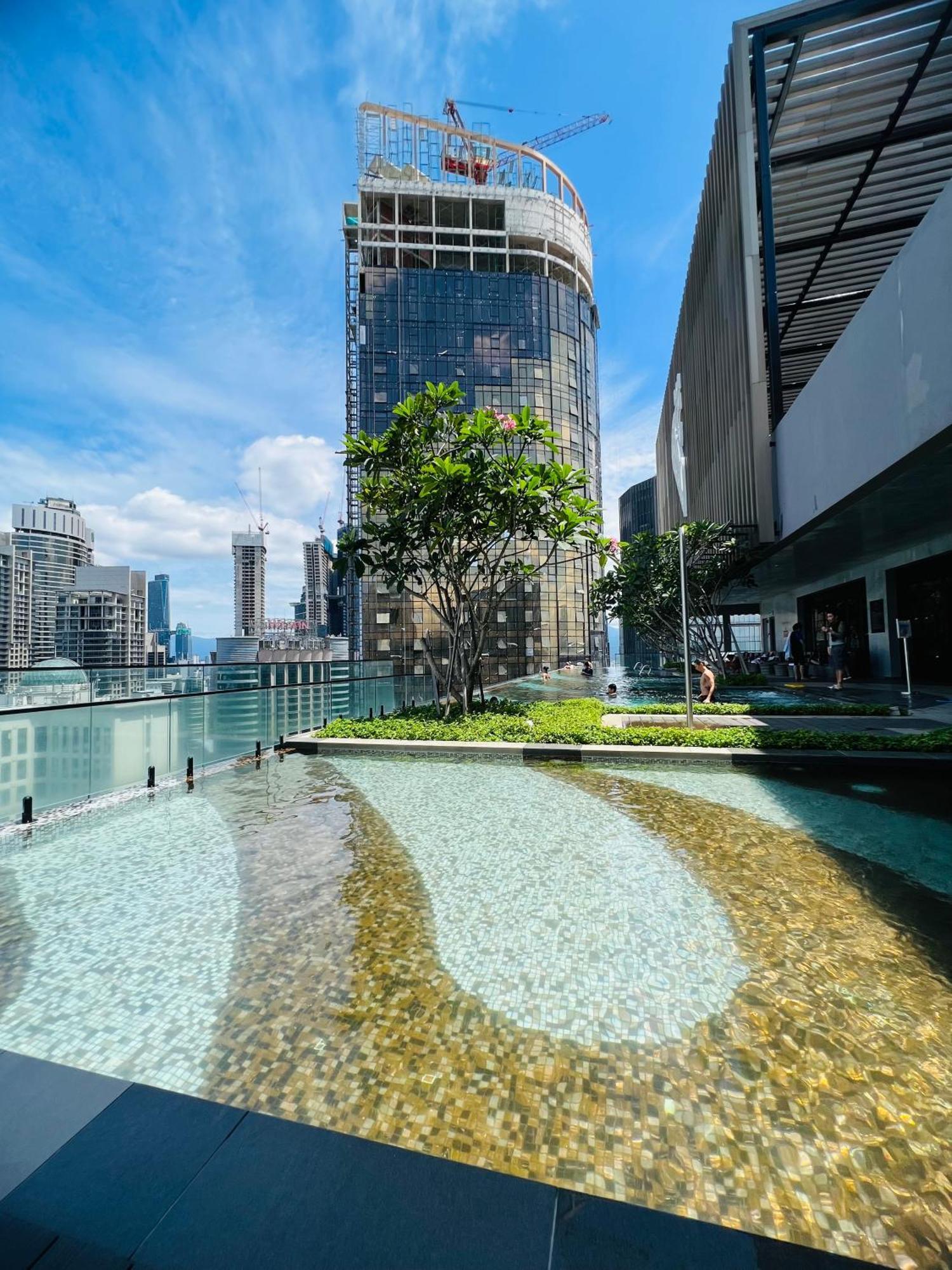 Luxury Suites At Axon Residence Kuala Lumpur Exterior foto