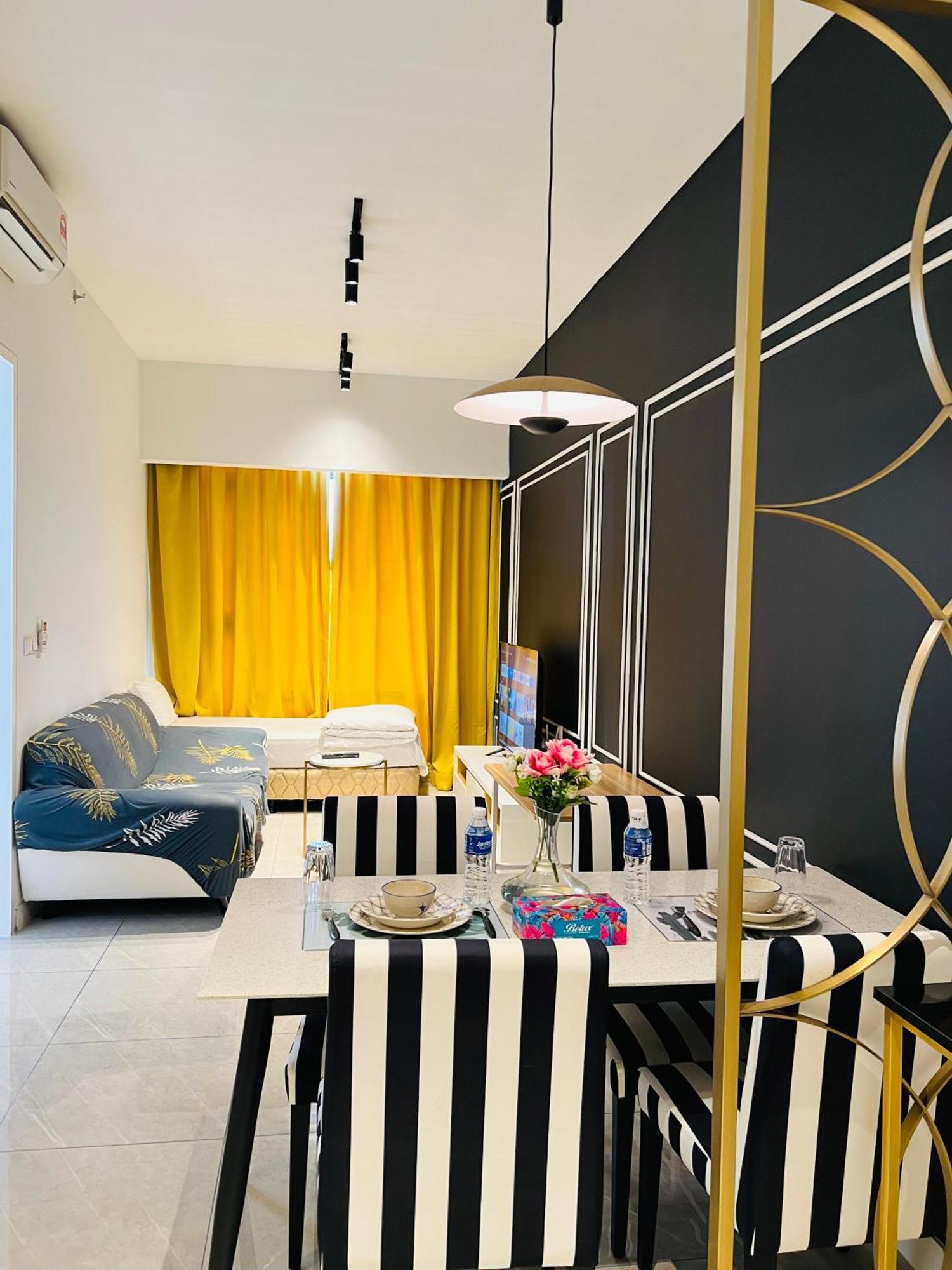 Luxury Suites At Axon Residence Kuala Lumpur Exterior foto